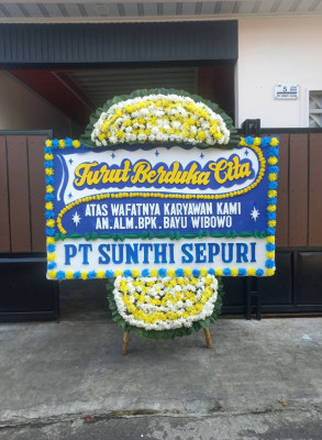 Papan Bunga Duka di Teruwai